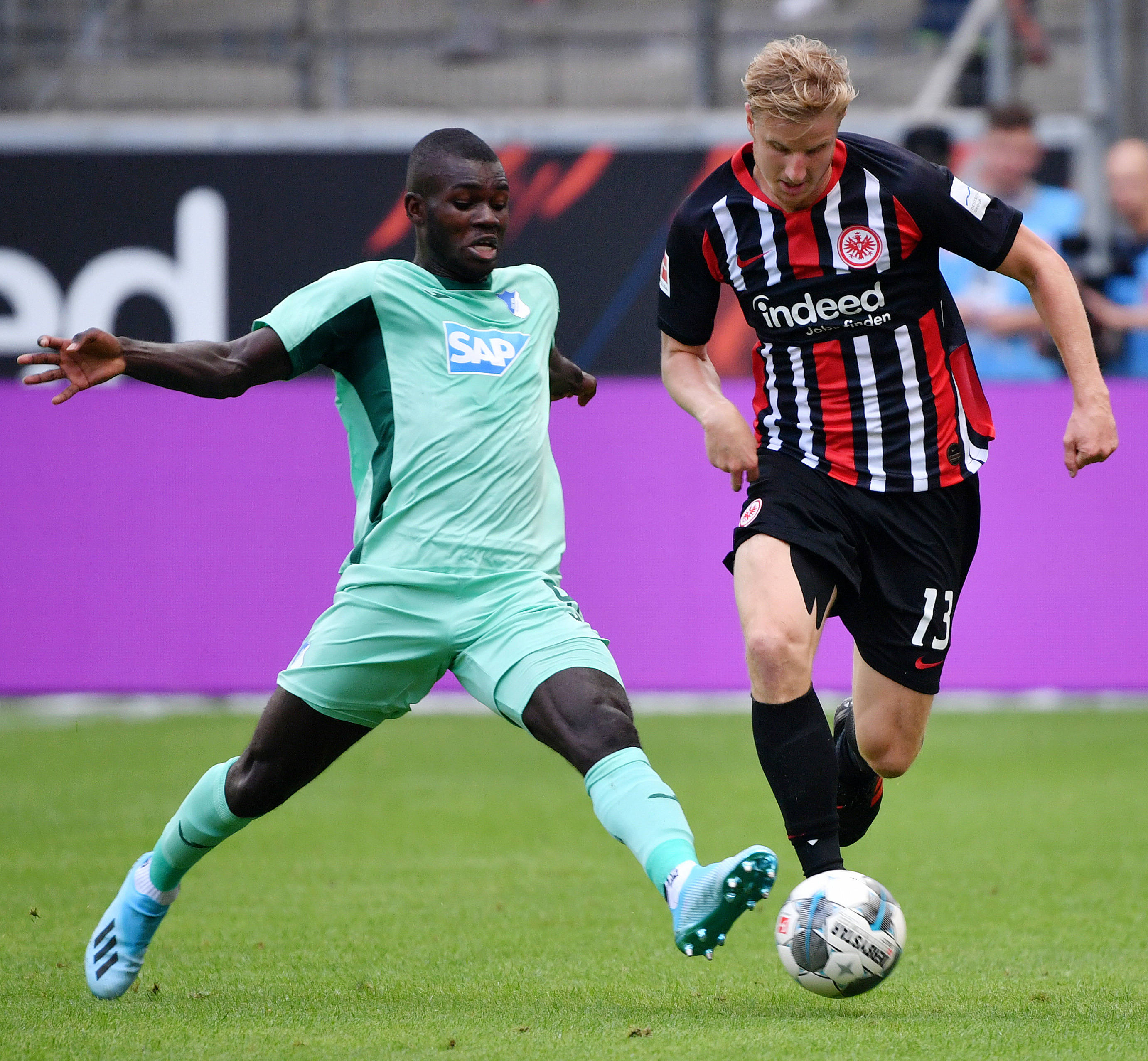 包含霍芬海姆门将接连连场零封助球队保级关键的词条 包含霍芬海姆门将接连连场零封助球队保级关键的词条