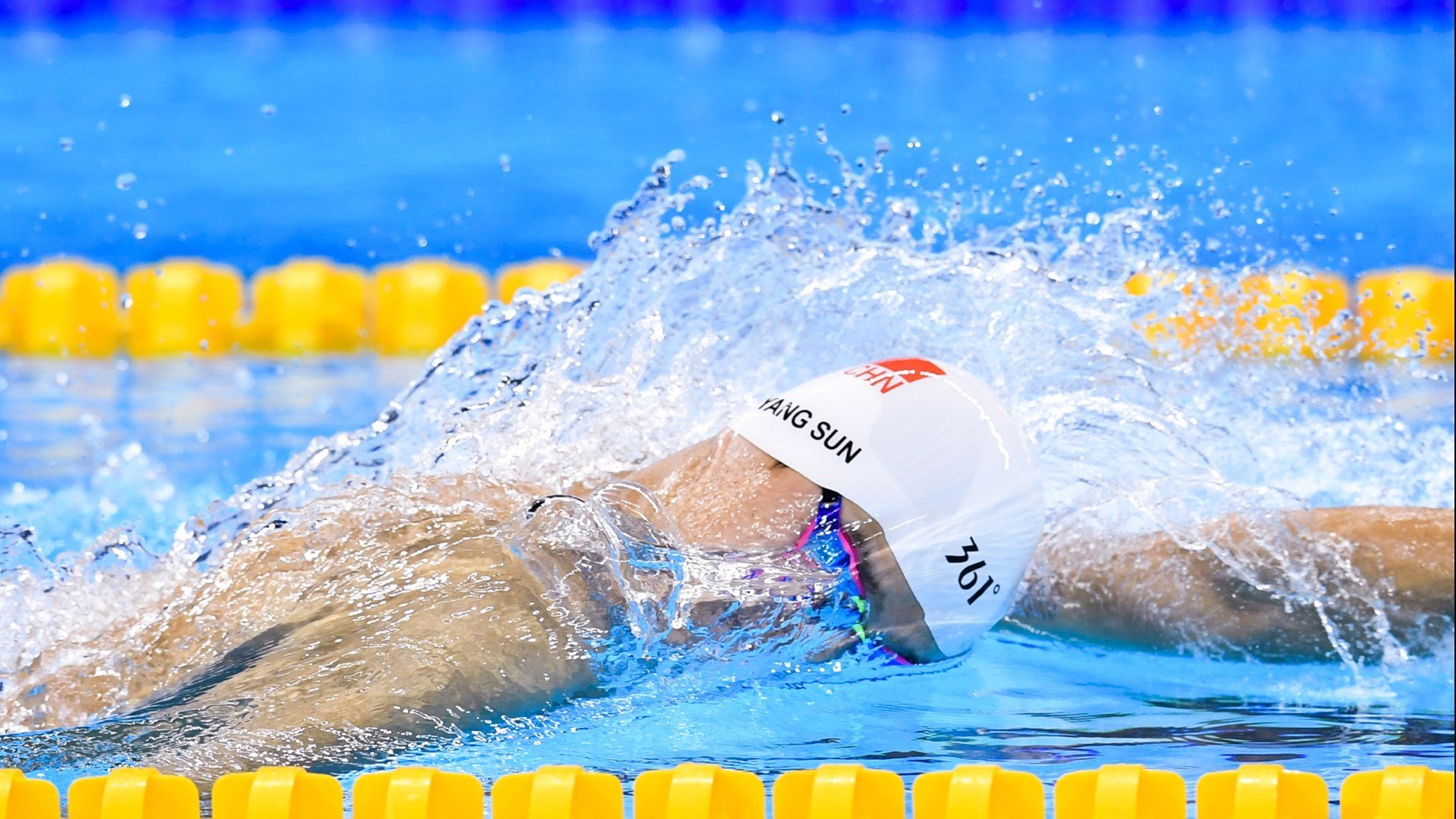 世界排名争夺战焦点战，公牛提前终结悬念热火